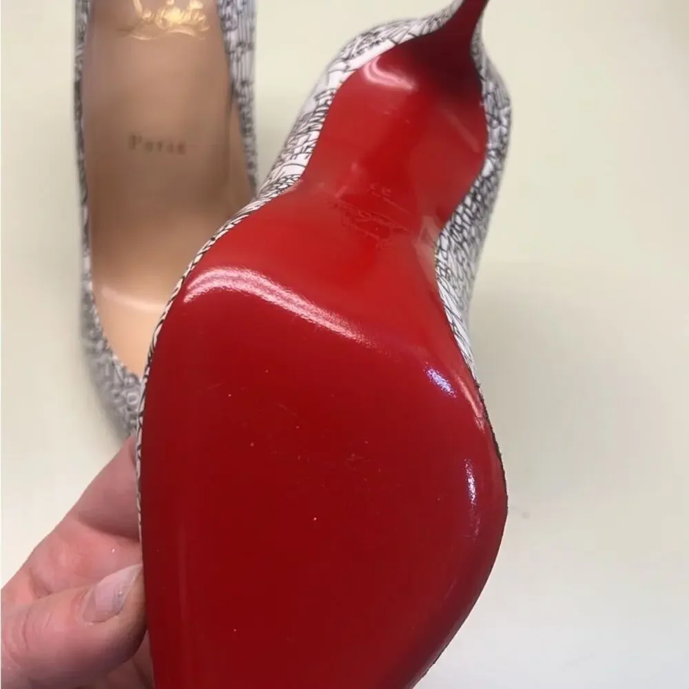 Christian Louboutin Stiletto Pumps White Black Luxurious Texture Size EU 37 NWT